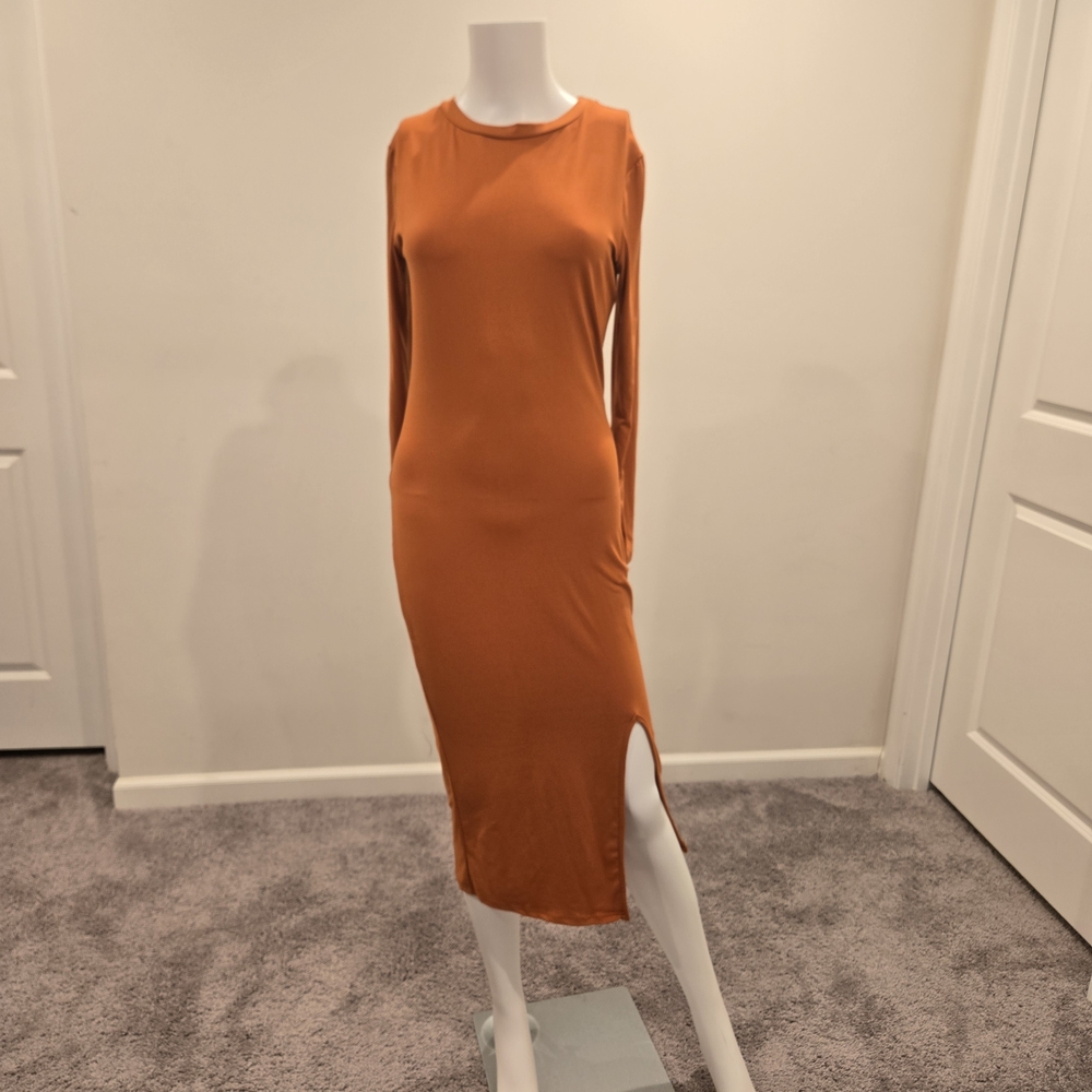 Elegant Orange Long Sleeve Dress